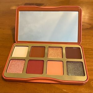 Too faced eyeshadow